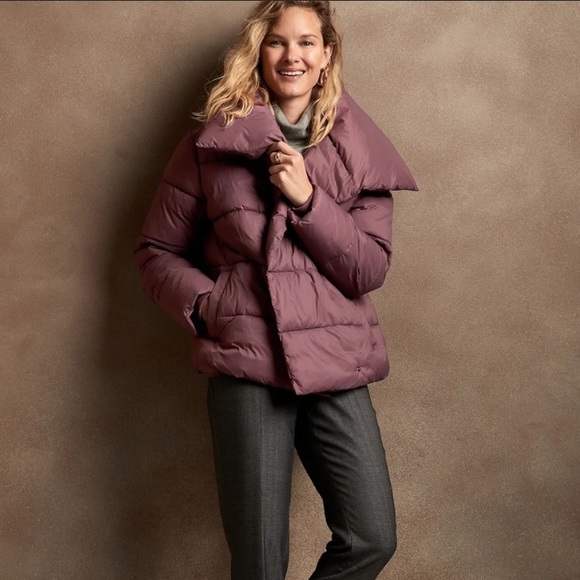 Banana Republic Short Duvet Puffer Coat Oversized In Dried Berry